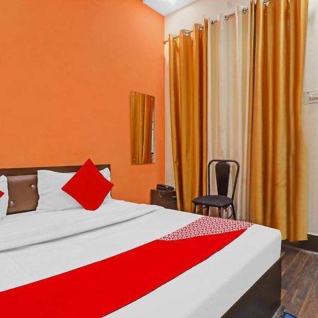 Hotel O New Pacifica Grand Near Phoenix United Лакнау Екстериор снимка