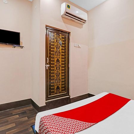 Hotel O New Pacifica Grand Near Phoenix United Лакнау Екстериор снимка