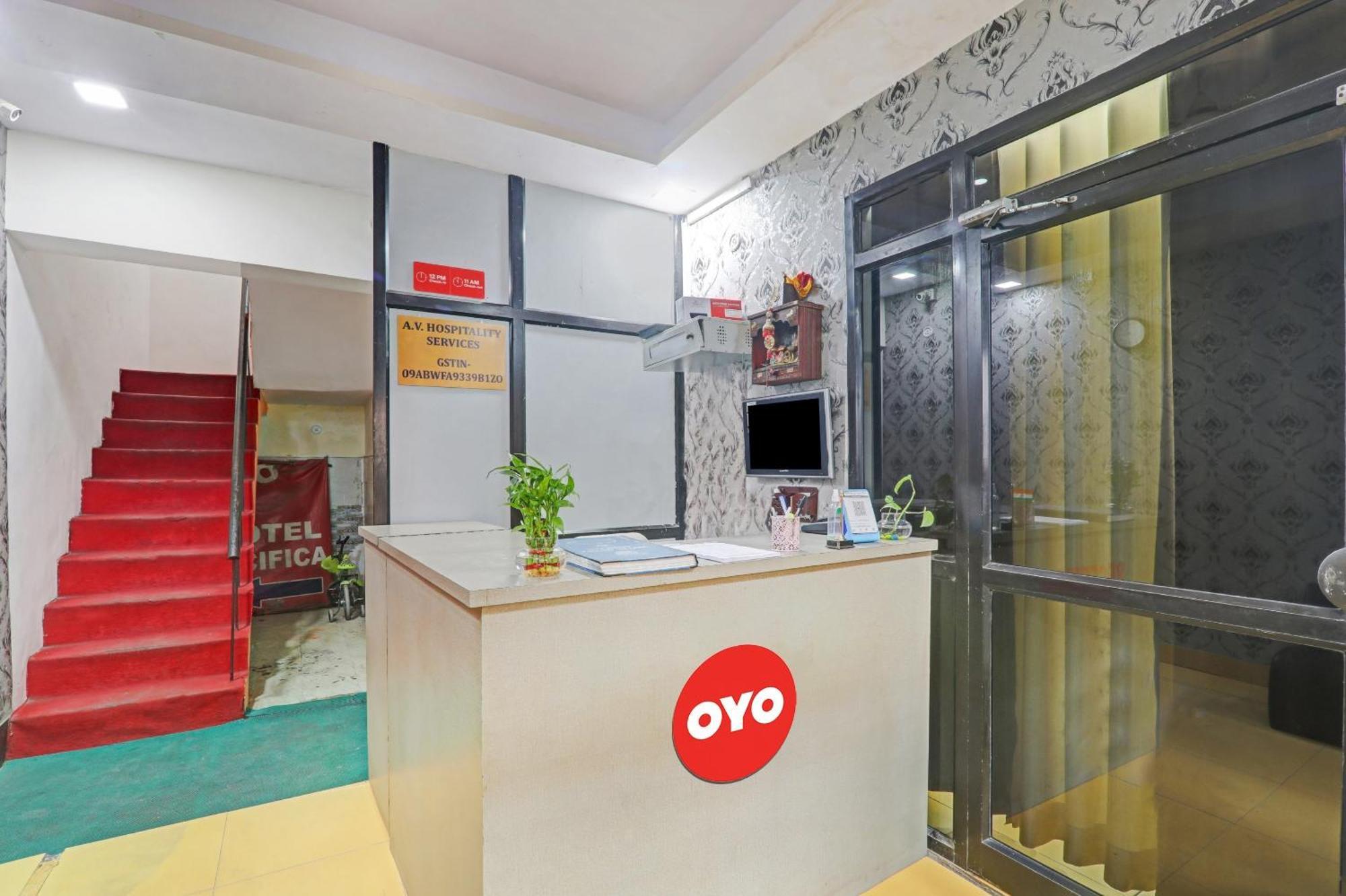 Hotel O New Pacifica Grand Near Phoenix United Лакнау Екстериор снимка